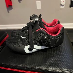 Peloton cycle shoes